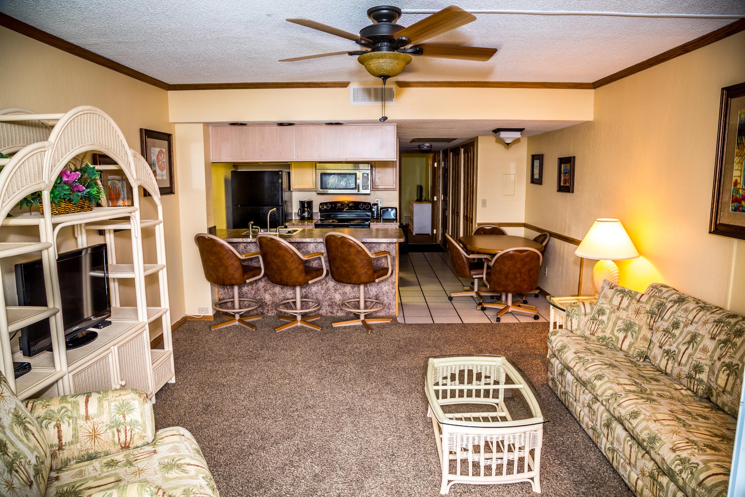 5-Living Area One Bedroom Oceanfront 5-Living Area One Bedroom Oceanfront